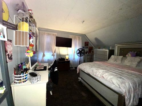 675 Millbury St, Worcester MA 01607-1020 exterior