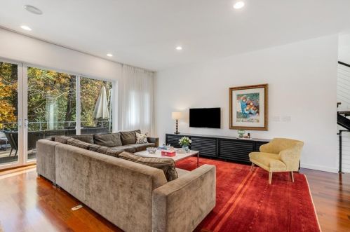 2679 Acorn Ave, Atlanta GA 30305-3703 exterior