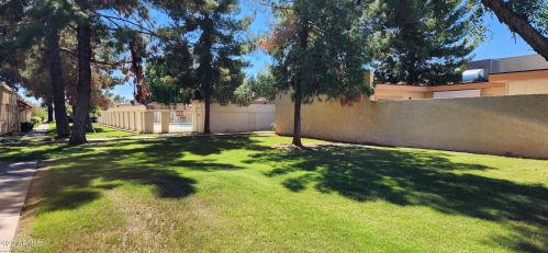 8022 32nd Ave, Phoenix AZ  85051-6214 exterior