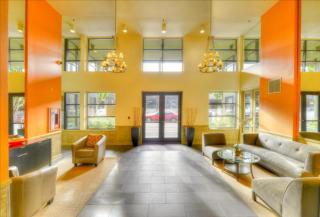 2300 Elliott Ave, Seattle WA  98121-1611 exterior