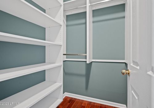 165 Pinecrest Dr, Bluffton SC 29910-7803 exterior