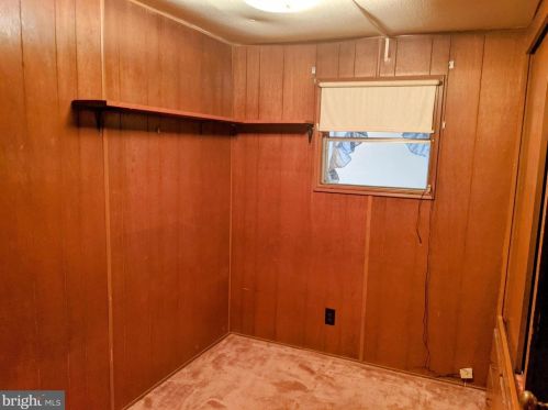 955 Plunkert Rd, Littlestown PA 17340-9643 exterior