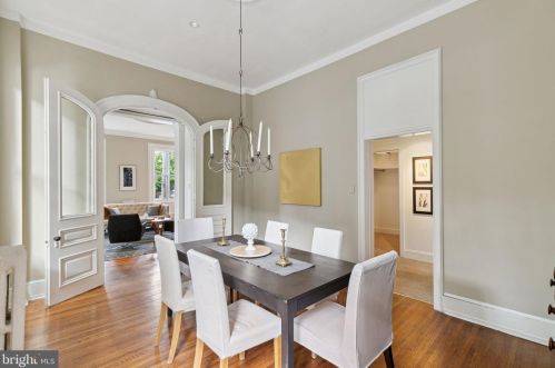 601 18 St, Philadelphia PA 19140-1013 exterior