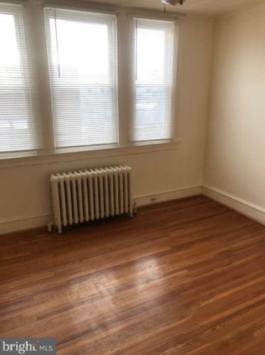 4017 Greeby St, Philadelphia PA 19135-2516 exterior