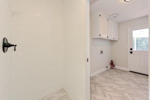 2327 Hartford Ct, Folsom CA 95762-5931 exterior