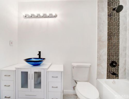 25 Sunrise Rd, Old Bridge NJ  08857-1435 exterior