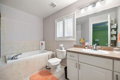 21462 Marina Cir, Macomb Township MI  48044-1323 exterior