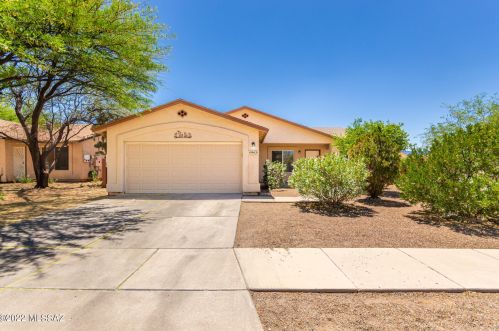 9962 Depot Dr, Tucson, AZ 85747-5158