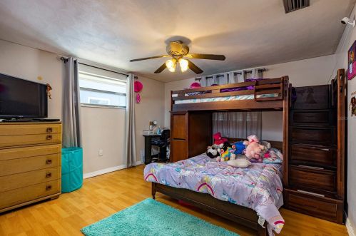 8914 Catalina Dr, Port Richey FL exterior