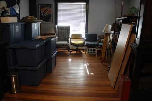 556 Elm St, Woonsocket RI 02895-3508 exterior