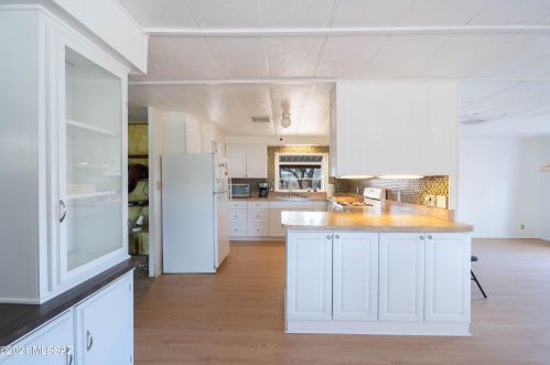 4884 Cashin Dr, Tucson AZ 85757-9461 exterior