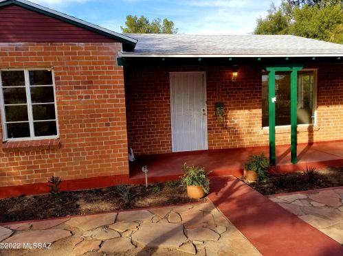 1723 Linden St, Tucson AZ 85705-8935 exterior