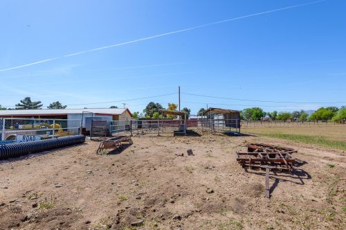 3600 69th Ave, Phoenix AZ 85043-2392 exterior