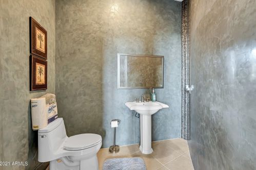 37316 29 Ave, Phoenix AZ 85086-0556 exterior