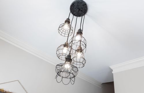 5282 Kershaw Ct, Atlanta GA 30339-6711 exterior