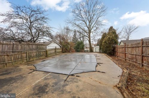 43 4 Ave, Runnemede NJ 08078-1411 exterior