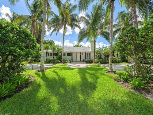 206 1st Ave, Naples, FL 34102-5922