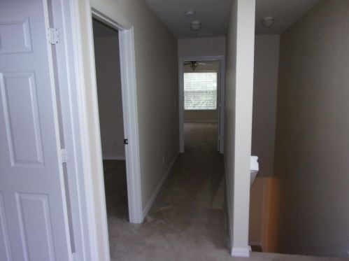 2082 Eatonville Dr, Fort Pierce FL 34952-8003 exterior