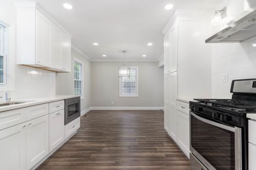 1266 Fellows St, Saint Charles IL  60174-3701 exterior