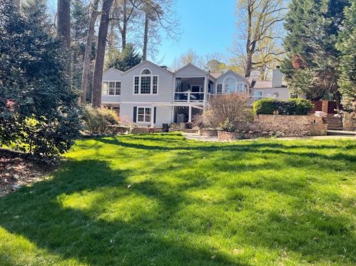 3863 Lake Forrest Dr, Atlanta, GA 30342-4121