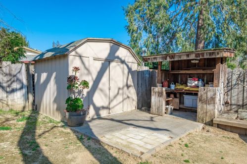 2839 Loyola Dr, Davis CA 95618-1633 exterior