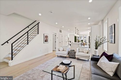 4316 2nd St, Washington DC  20011-7434 exterior