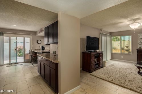 4140 Evans Dr, Phoenix AZ 85032-5421 exterior