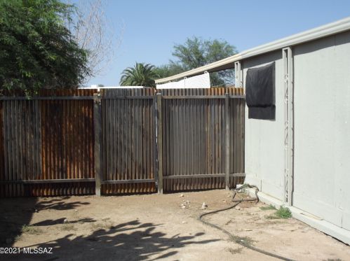3511 Mango Dr, Tucson AZ  85741-2836 exterior