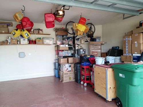 18463 Royal Hammock Blvd, Naples FL 34114-8931 exterior