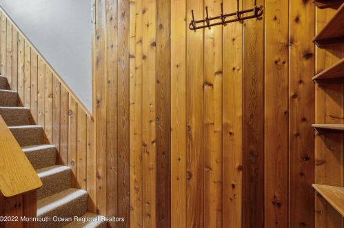 1231 Fleming Ave, Point Pleasant Beach NJ 08742-4040 exterior