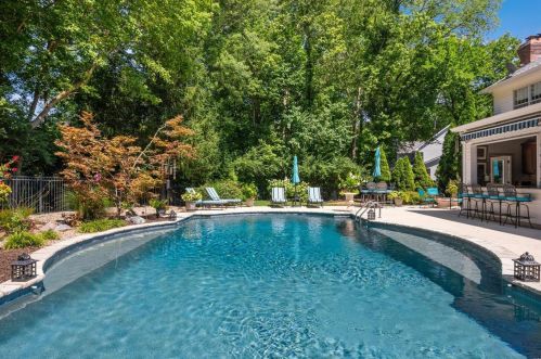 1735 Mason Knoll Rd, Saint Louis MO 63131-1219 exterior