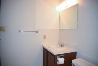 1715 Edgewood Dr, Cedar Rapids IA  52405-5220 exterior