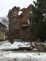 2629 Maryland Ave, Milwaukee WI  53211-3783 exterior