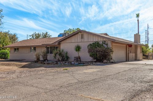 323 Redfield Rd, Chandler, AZ 85225-1026