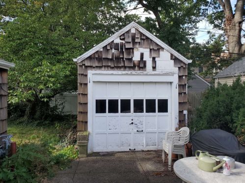 204 Stuart Rd, Valley Stream, NY 11581-3412