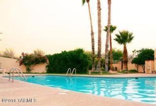 2504 Ironwood Ridge Dr, Tucson AZ  85745-3506 exterior