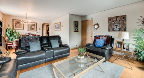 3112 Narragansett Ave, Chicago, IL 60634-4919