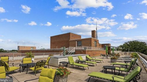 4301 Massachusetts Ave, Washington DC  20019-5623 exterior