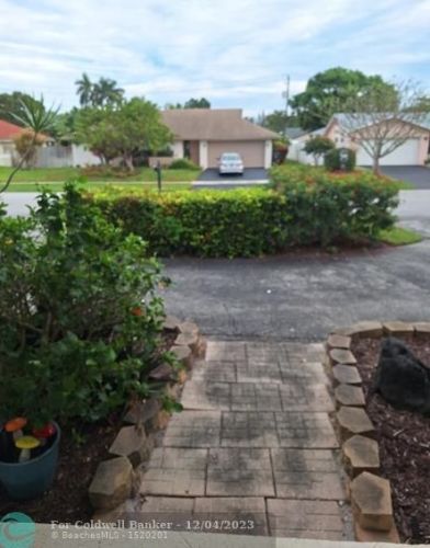 4945 5th Ave, Boca Raton FL  33431-4607 exterior