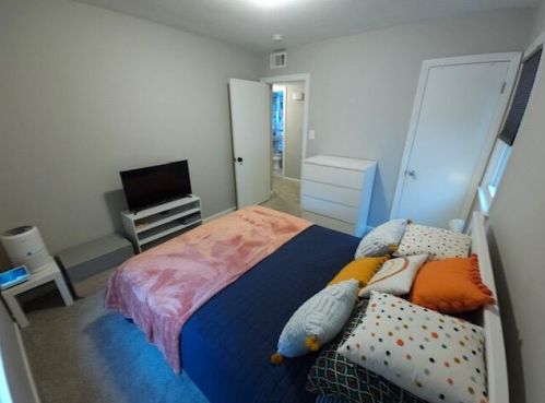 3337 83rd St, Milwaukee WI  53219-3837 exterior