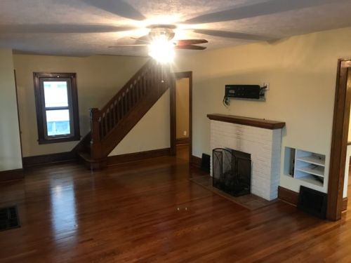 771 Hartman St, Meadville, PA 16335-2138