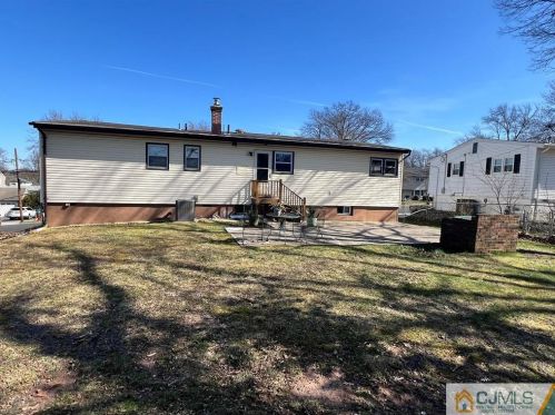 7 Hallo St, Edison NJ exterior