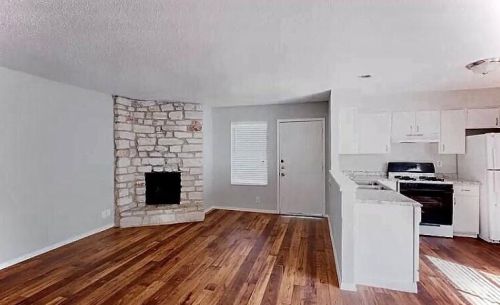 2306 Cedrick Cv, Austin, TX 78748-6811