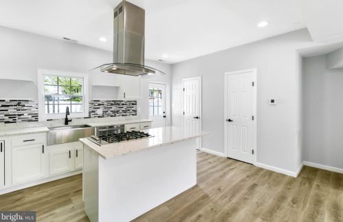 4912 Nannie Helen Burroughs Ave, Washington DC  20019-4817 exterior