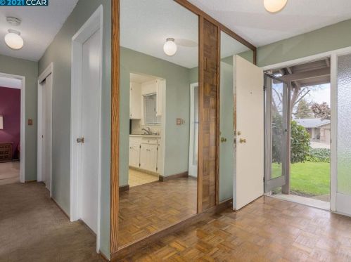 4824 Cherokee Dr, Concord CA 94521-2119 exterior