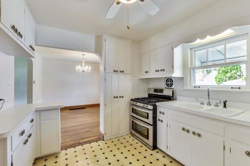 3436 Oleander Ave, Chicago IL 60706-1141 exterior