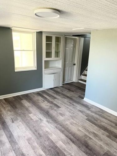 882 Center Rd, Pittsburgh PA  15239-1962 exterior