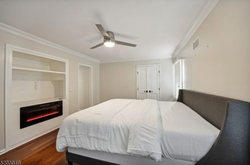 7 Deerwood Trl, Warren NJ  07059-5559 exterior