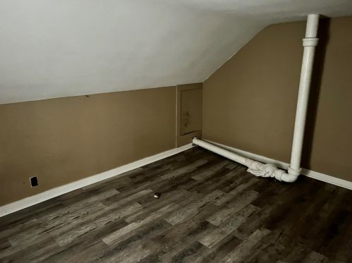 1903 5 Pl, Milwaukee WI 53204-3905 exterior