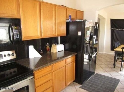 18246 12th Ave, Phoenix AZ  85023-1468 exterior